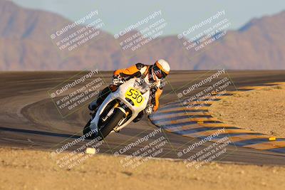 media/Dec-16-2023-CVMA (Sat) [[bb38a358a2]]/Race 13 Amateur Supersport Middleweight/